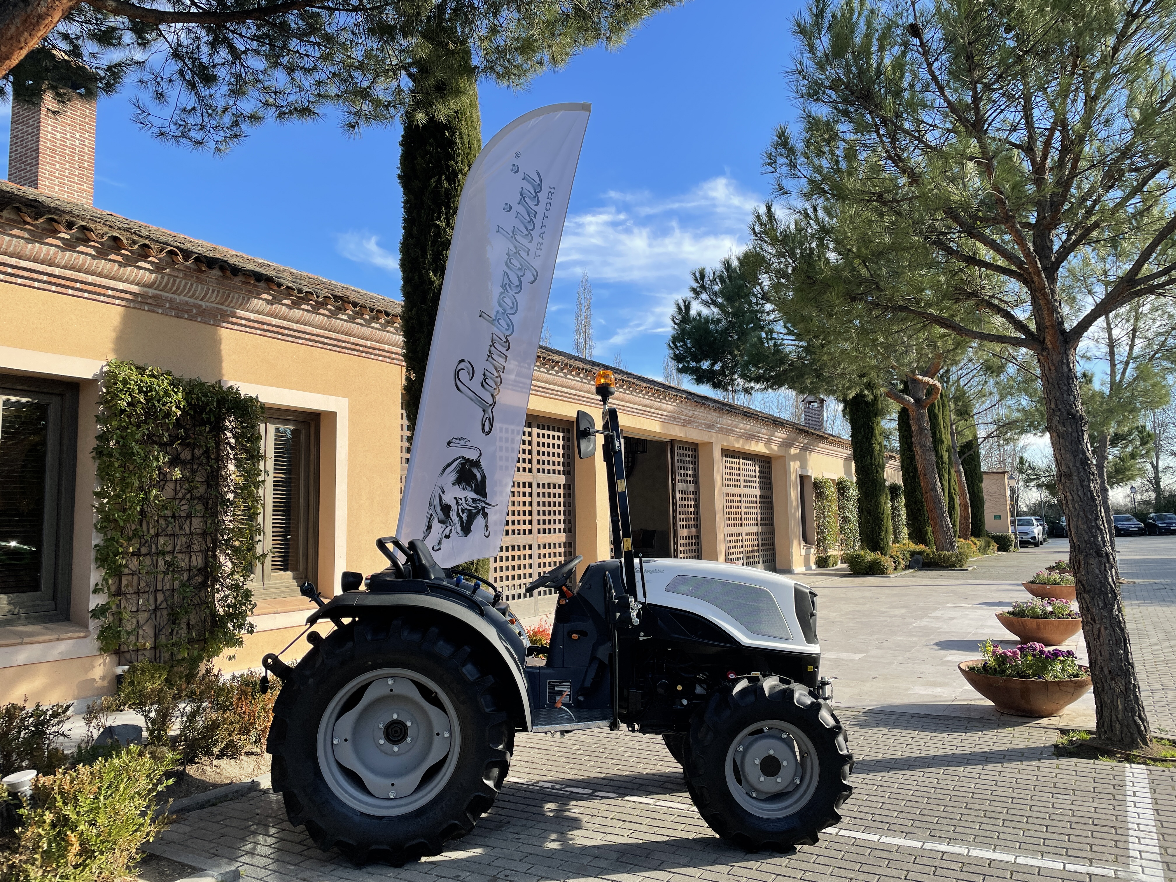 Presentación de tractores de alta gama en La Quinta de Jarama
